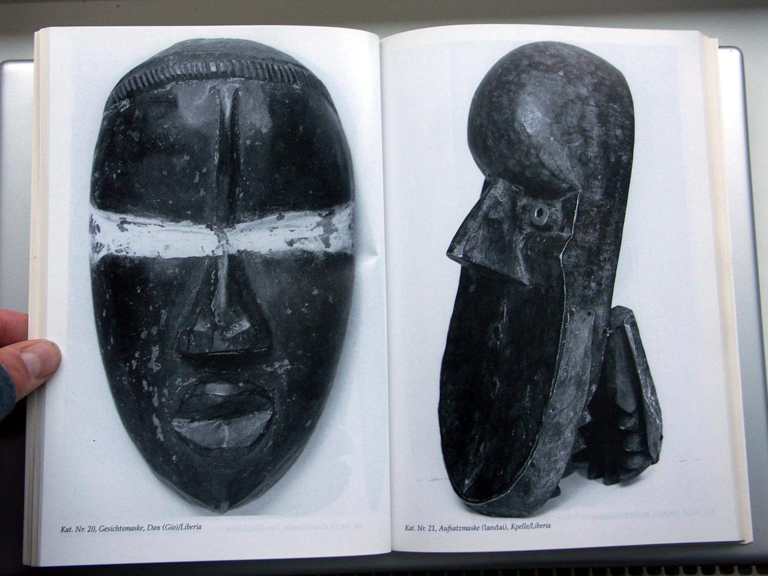 zz-akgö94,s.060 dan liberiaholz-maske